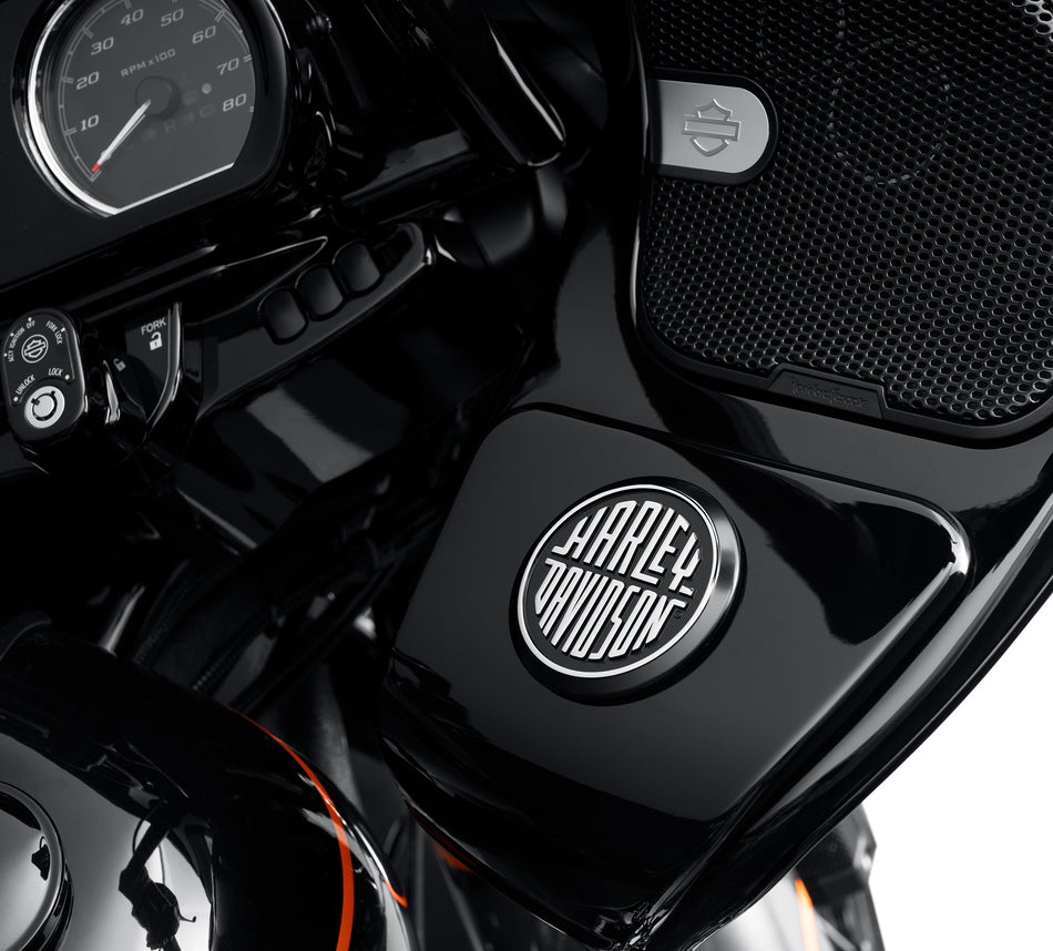 Harley Davidson 14101834 Stellen Sie sicher, dass dieses Teil passt. Überprüfen Sie die Passform. Harley-Davidson Decorative MEDAILLON, ROUND, HARLEY-DAVIDSON