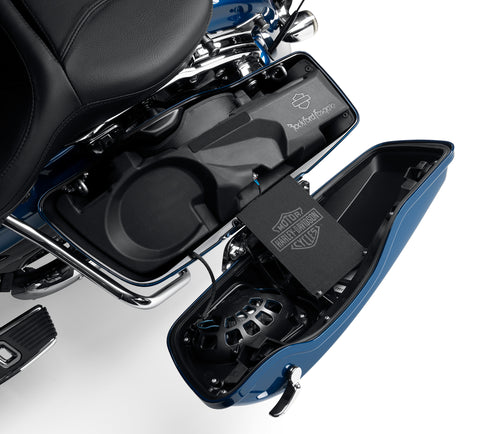 Harley Davidson 76001164 Audio powered by Rockford Fosgate Sekundär-Subwoofer-Kit KIT, INFOT, SUB-WOOFER-INSTALLATION, SEKUNDÄR