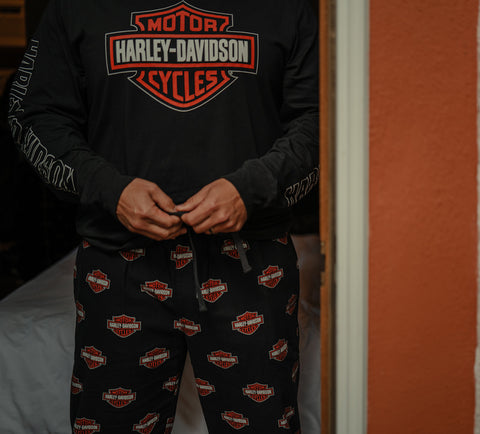 Harley-Davidson Herren-Pyjama-Set mit Bar & Shield-Logo und langen Ärmeln 96792-25VM