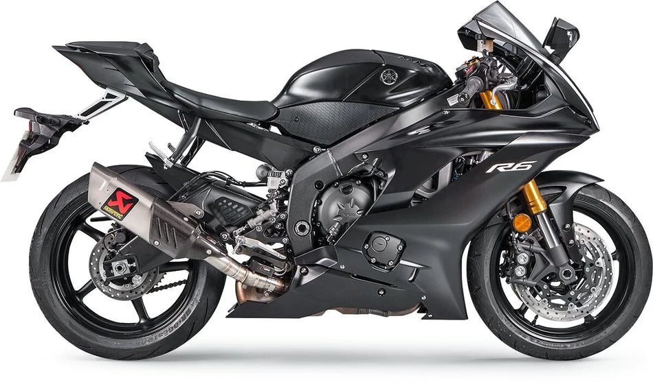 Akrapovic Slip-on Line Muffler Titanium Yamaha (S-Y6SO12-HAPT)