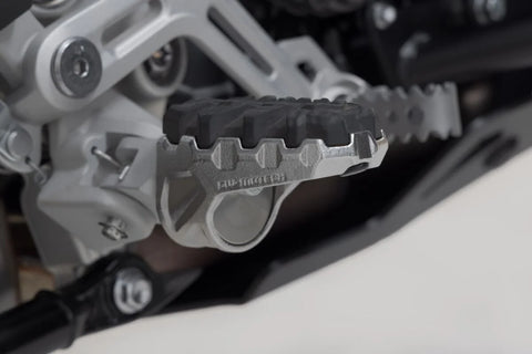 SW-Motech EVO Footrest Kit — Triumph (FRS.11.112.10600)