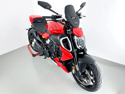 WRS Touring Windscreen Matt Black (DU029NO)