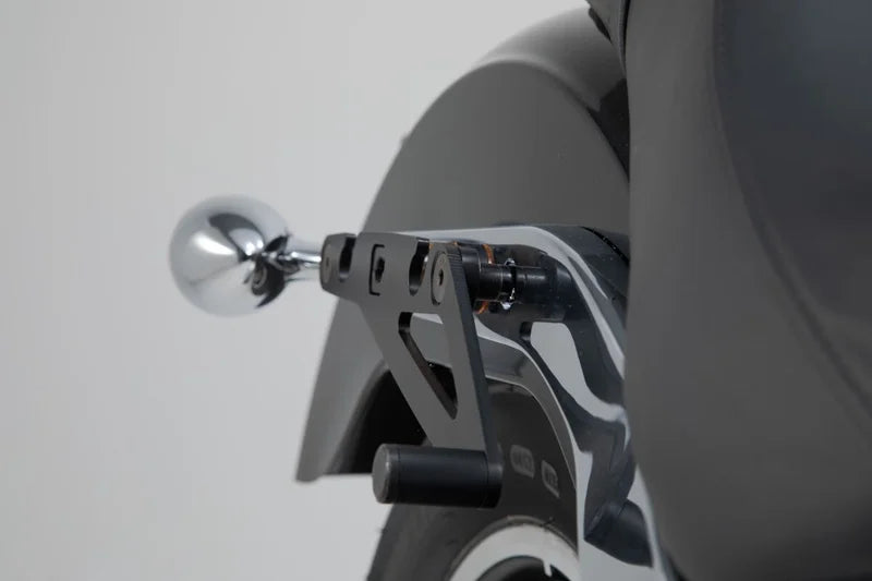 SW-Motech Slh Side Carrier Right Harley-Davidson Softail Low Rider/ S