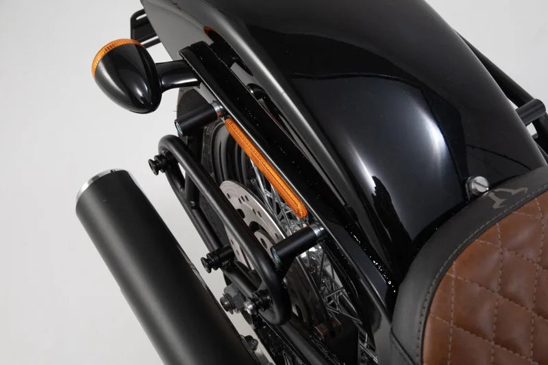 SW-Motech Side Carrier SLC Right Black Harley Dav Softail Str Bob/Standard