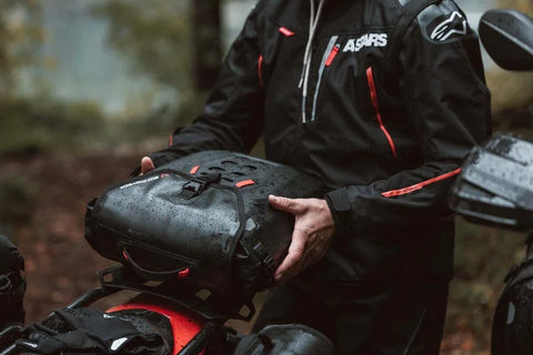 SW-Motech SysBag WP M with Right adapter plate (17-23 Liters)