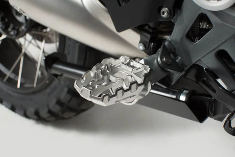 SW-Motech EVO Footrest Kit — CFMoto 800 MT-X (FRS.10.112.10000)