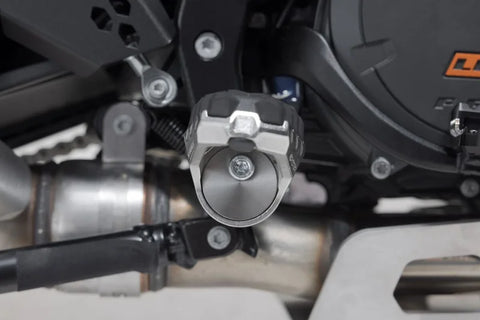 SW-Motech Footrest Kit EVO — KTM Super Adventure 1290 R / Super Adventure 1290 S