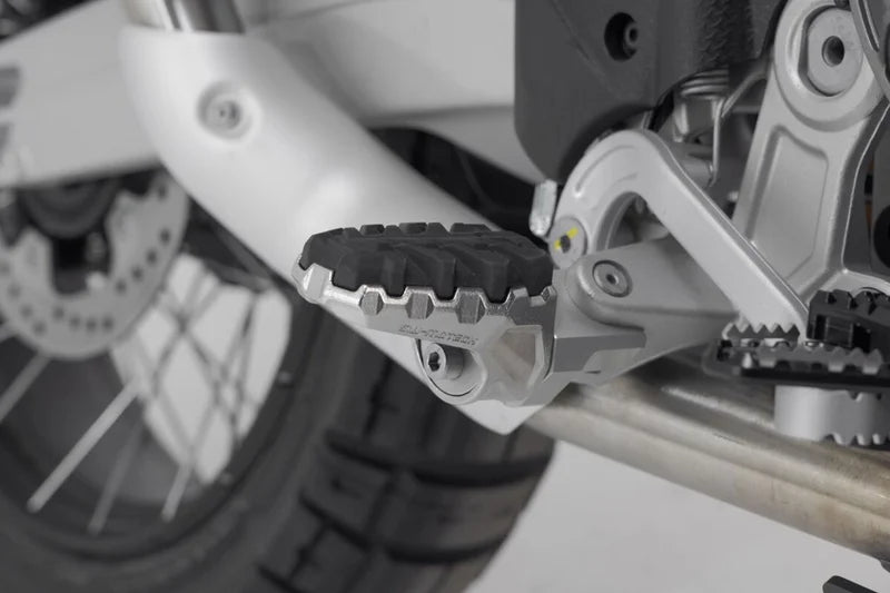 SW-Motech EVO Footrest Kit — Aprilia Tuareg